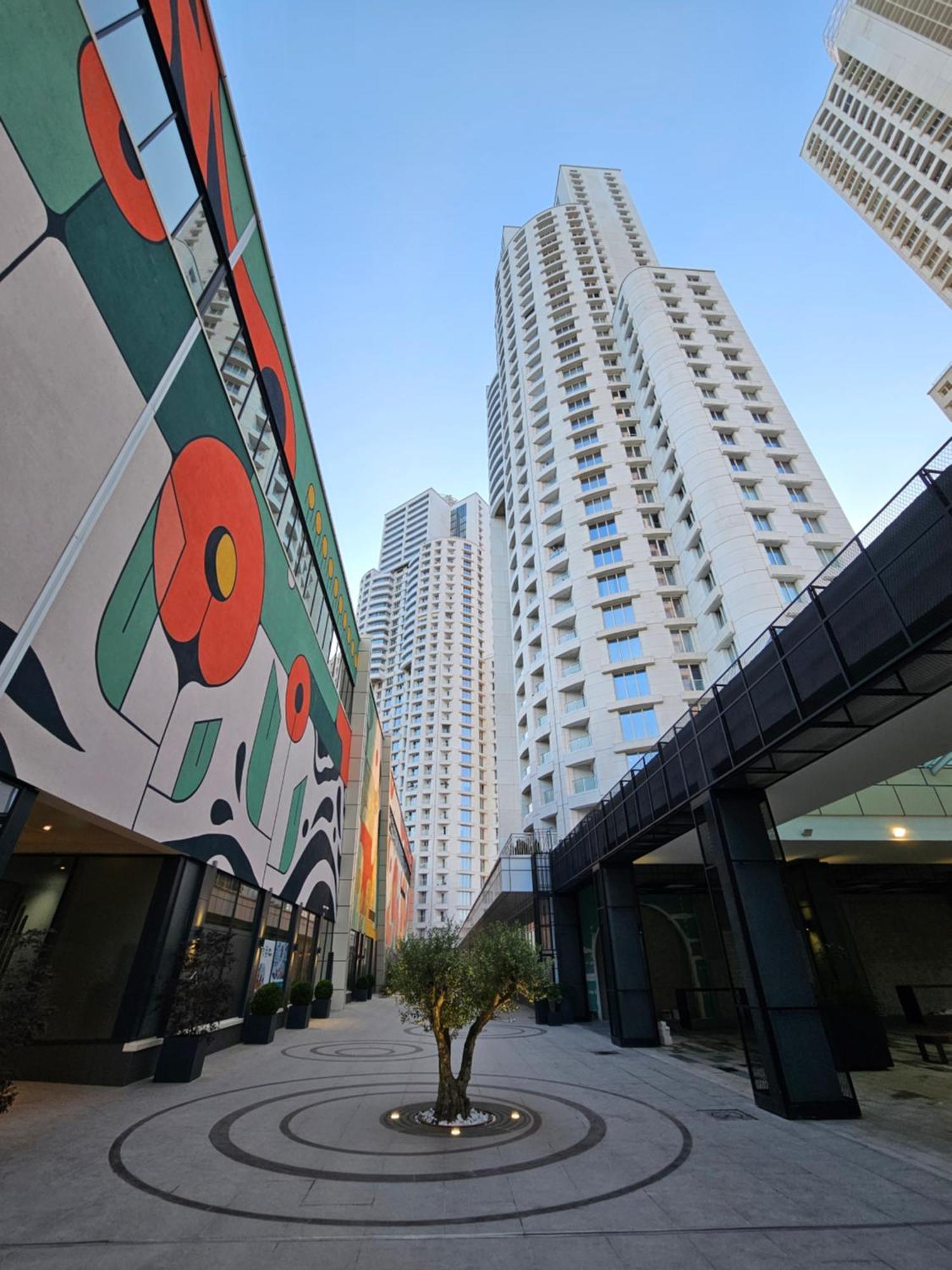 19Th & 18Th Floor Secure Apartments With Pool & Fitness & Parking Included In Price 스코페 외부 사진